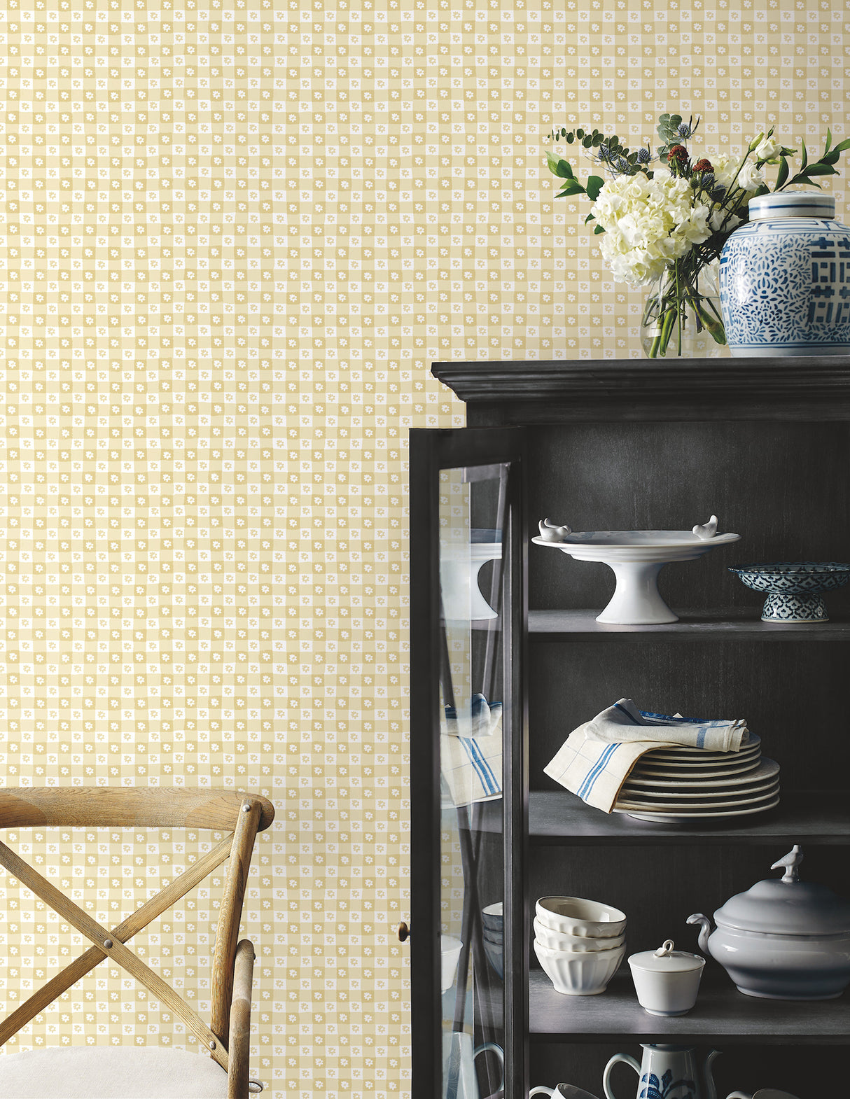 Daisy Gingham Yellow by Rifle Paper Co. Premium Peel + Stick Wallpaper – York Wallcoverings PSW1692RL