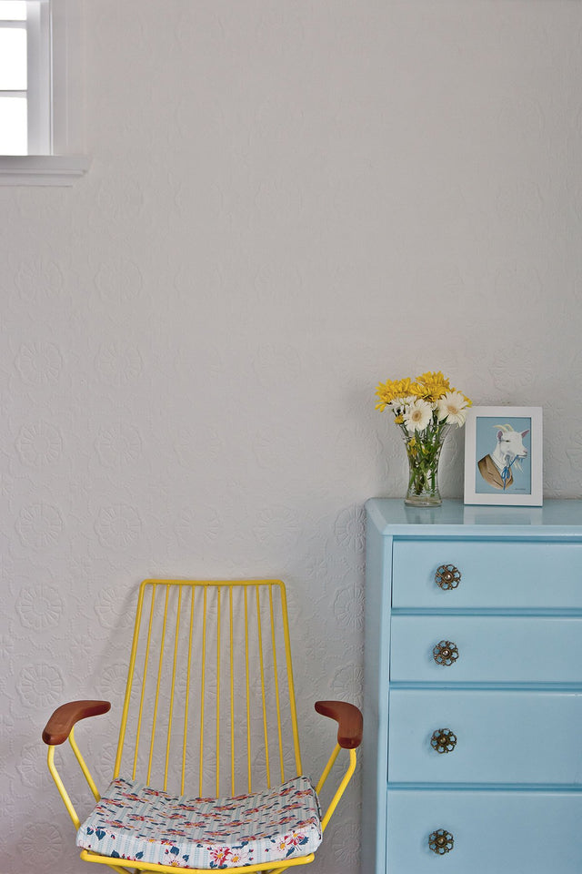 Alexander White Paintable Supaglypta Wallpaper