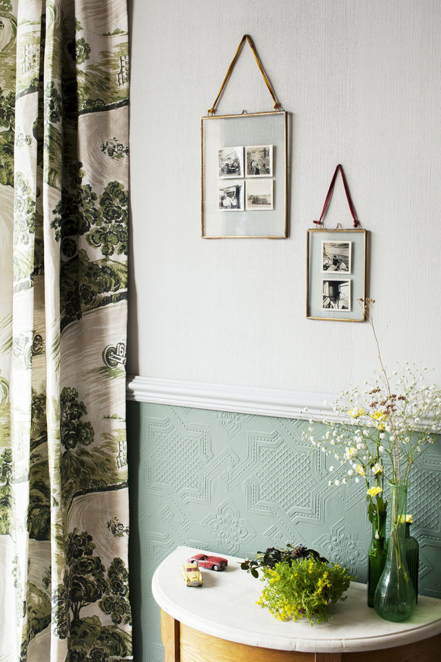 Seymour White Paintable Supaglypta Wallpaper