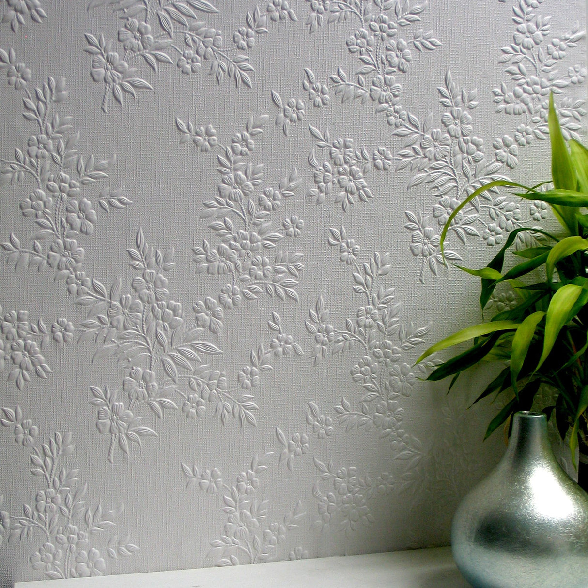 Portland White Paintable Anaglypta Original Wallpaper
