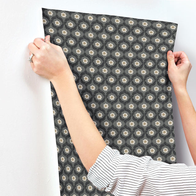 Emma Black Wallpaper with Metallic Floral Medallion Pattern - York RF7442
