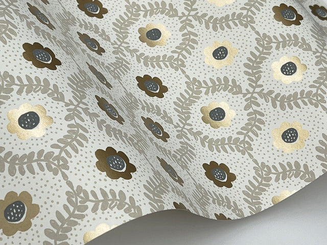 Emma Linen Wallpaper with Metallic Floral Trellis - York RF7443