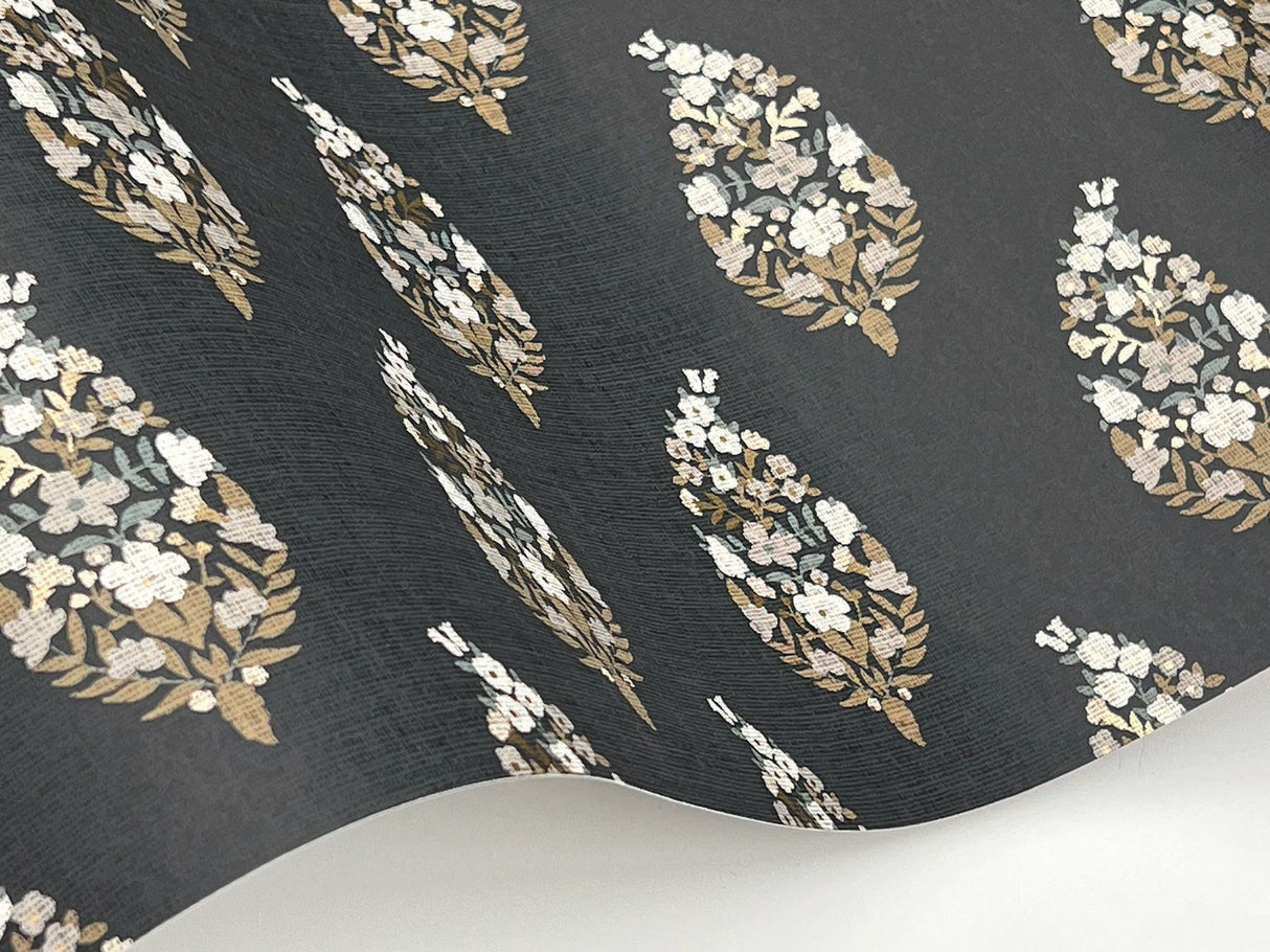 Paisley Black Wallpaper with Metallic Floral Paisley Motif - York RF7472