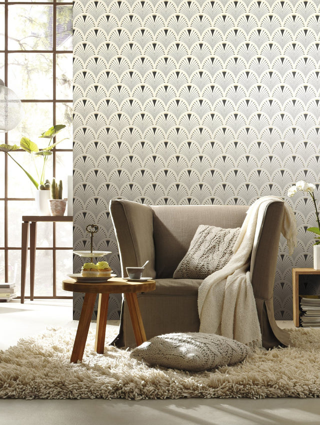 Ruhlmann Cream Fan Wallpaper with Art Deco Geometric Fan Motif - Rasch RH433210