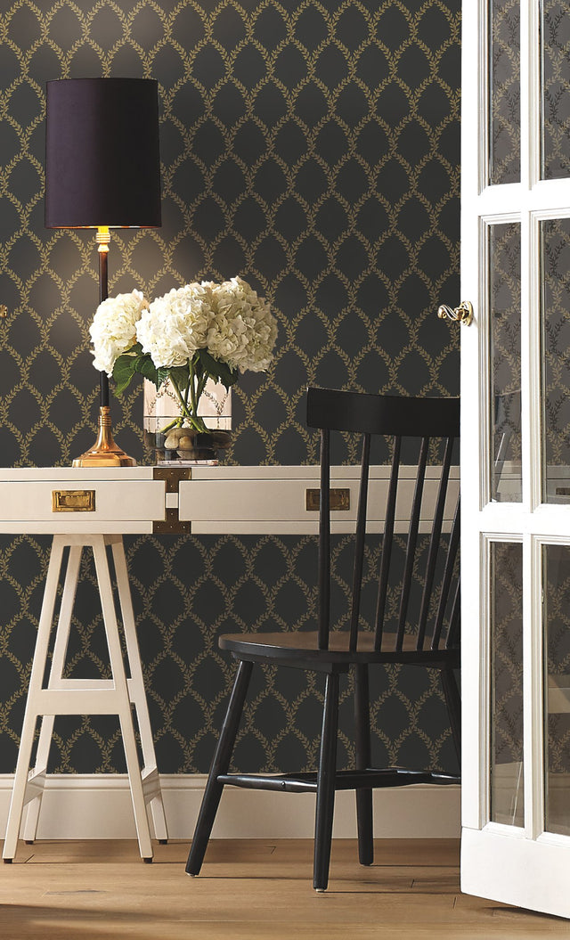 Laurel Gold & Black Wallpaper with Metallic Laurel Wreath Trellis - York RI5177