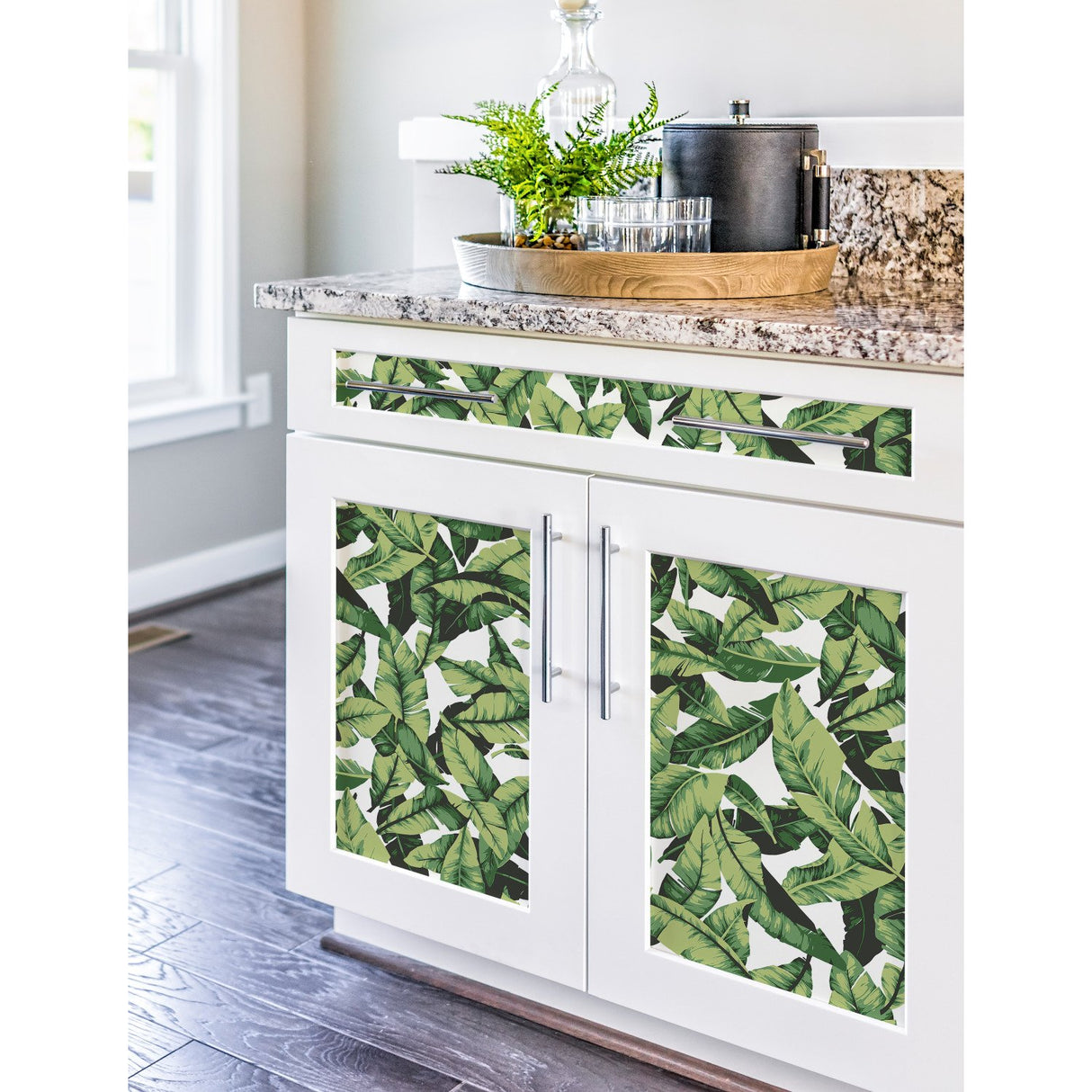 Palm Leaf Green Peel & Stick Wallpaper with Tropical Nature Leaves Pattern - York RMK11045WP