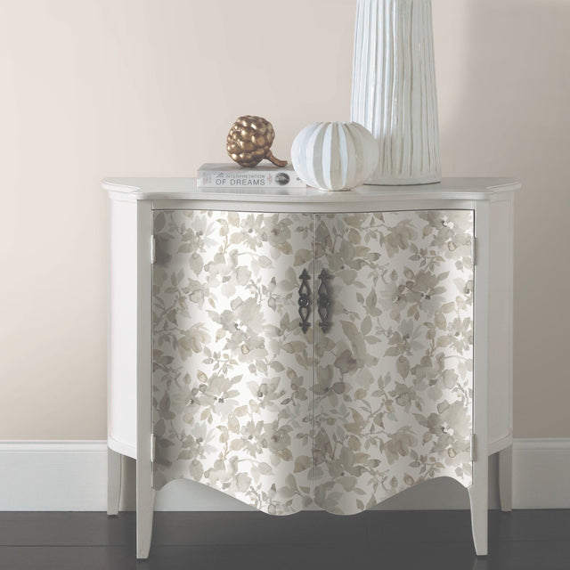 Watercolor Floral Tan Peel & Stick Wallpaper with Botanical Floral Pattern, Transitional Style - York RMK11235WP