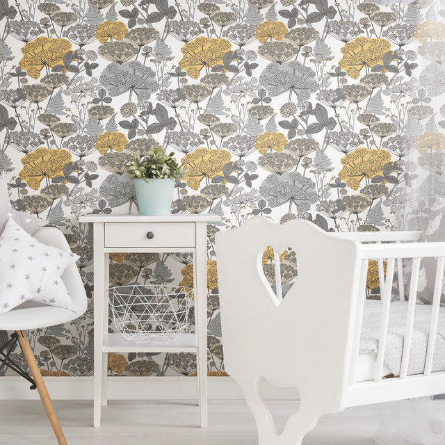 Niittypolku Grey Peel & Stick Wallpaper with Botanical Floral Pattern, Modern Style - York RMK11535RL