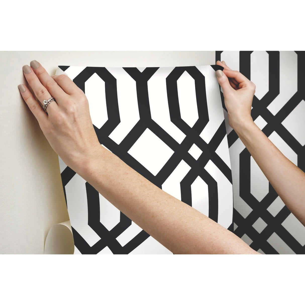 Gazebo Lattice Black Peel & Stick Wallpaper with Geometric Lattice Pattern - York RMK12014WP