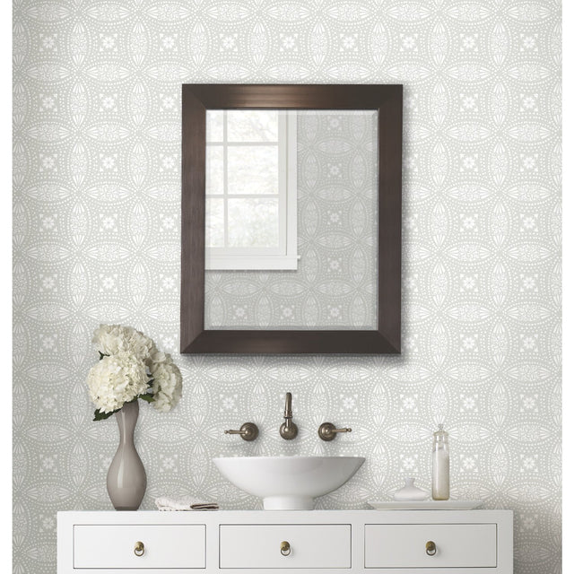 Overlapping Medallions Grey Peel & Stick Wallpaper with Whimsical Abstract Medallions - York RMK12172WP