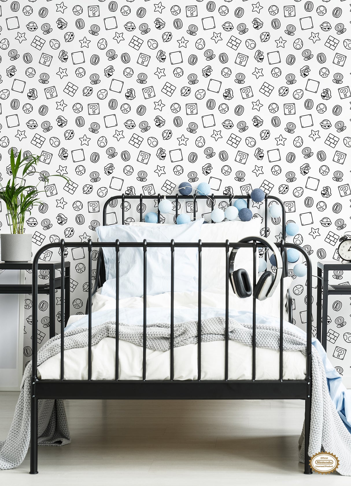 Nintendo Super Mario Power Up Icons Black and White Peel and Stick Wallpaper by RoomMates Licensed Nintendo Kids Room RMWS1268