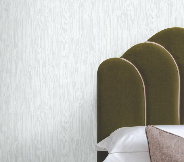 Heartwood Whitewash Woodgrain Vinyl Wallpaper - York RRD7601N