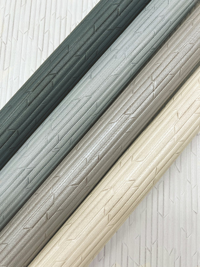 Calliope Pearl Trax Geometric Wallpaper - Ronald Redding RRD7614N