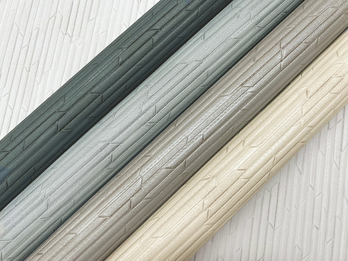 Calliope Pearl Trax Geometric Wallpaper - Ronald Redding RRD7614N