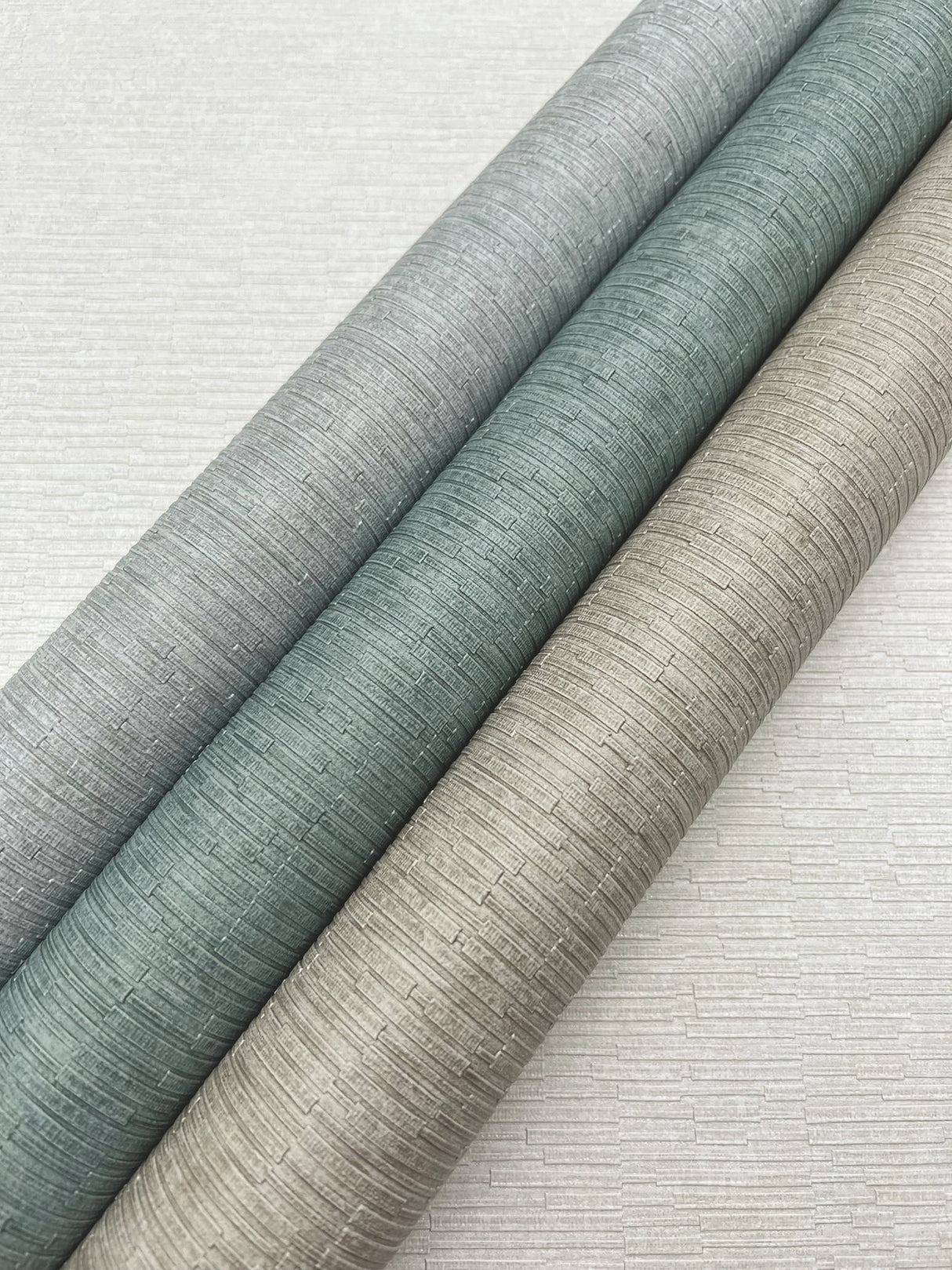 Cantilever White Wash Textured Wallpaper - Ronald Redding RRD7616N