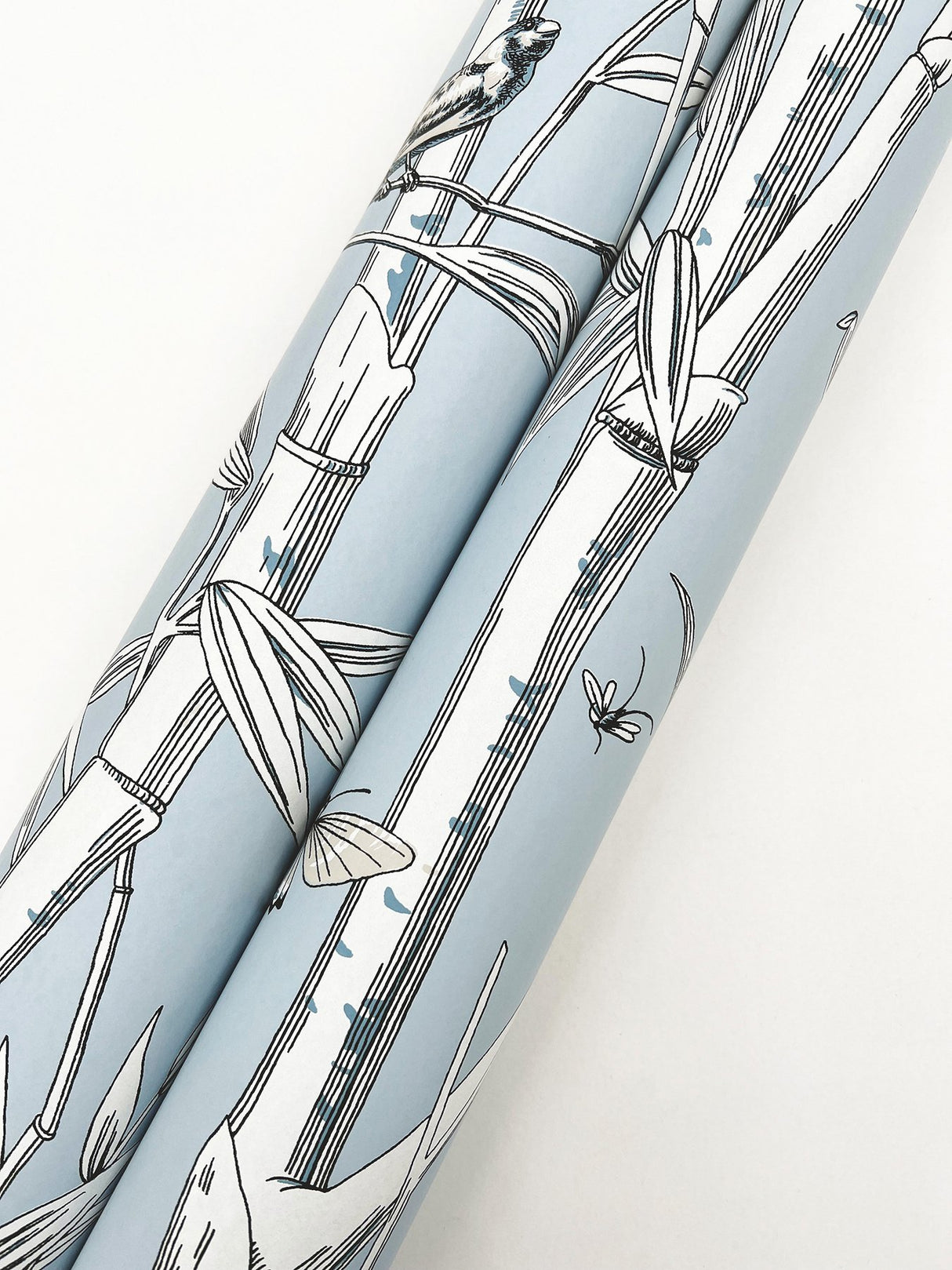 Bambou Toile Sky Blue Wallpaper with Transitional Toile Pattern - York RT7833