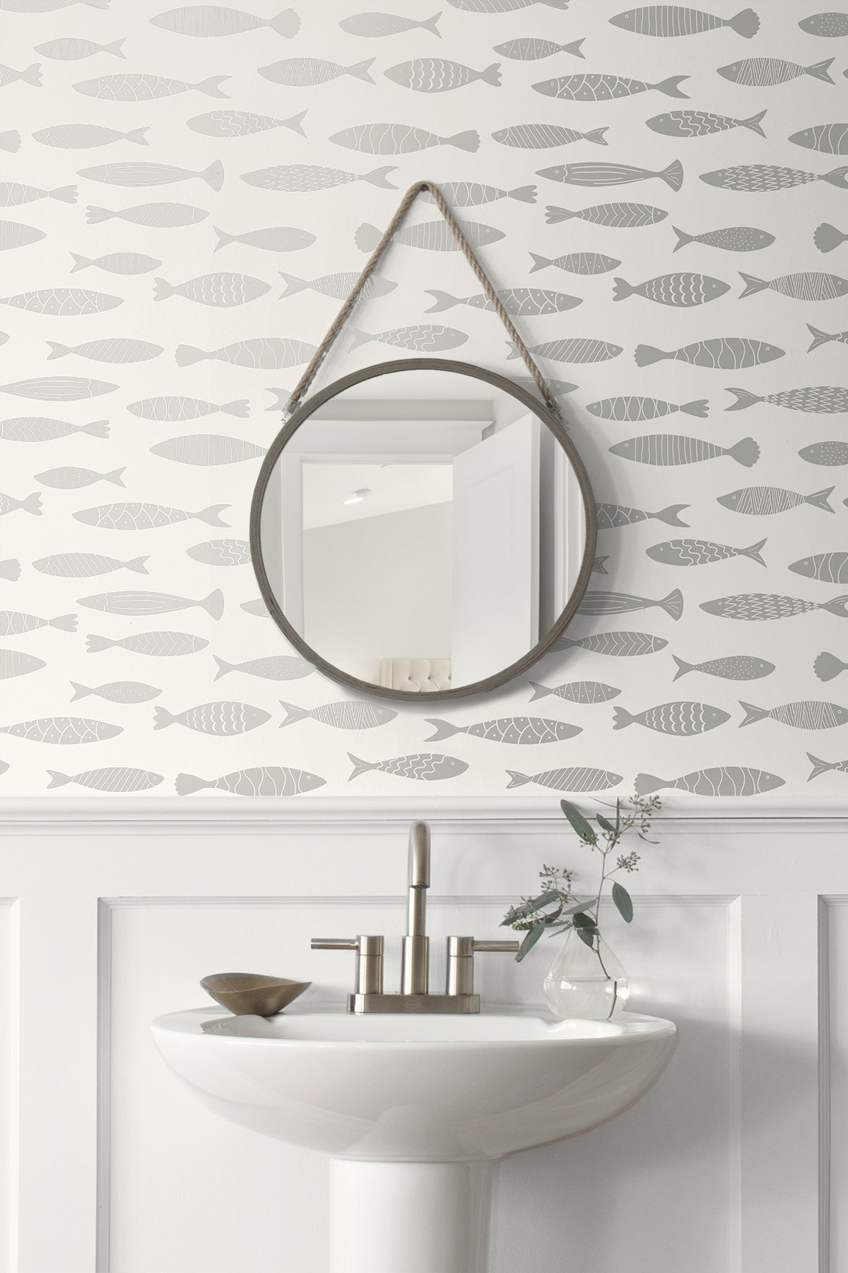 Bay Fish Silver Sea by Summer House Metallic Coastal Fish Wallpaper – Seabrook Designs SC21508