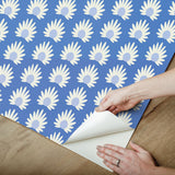 Fleur Azure Peel & Stick Wallpaper with Retro Botanical Daisy Pattern - NuWallpaper SCS6059