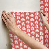 Valentino Fleur Red Peel & Stick Wallpaper with Retro Botanical Daisy Pattern - NuWallpaper SCS6060