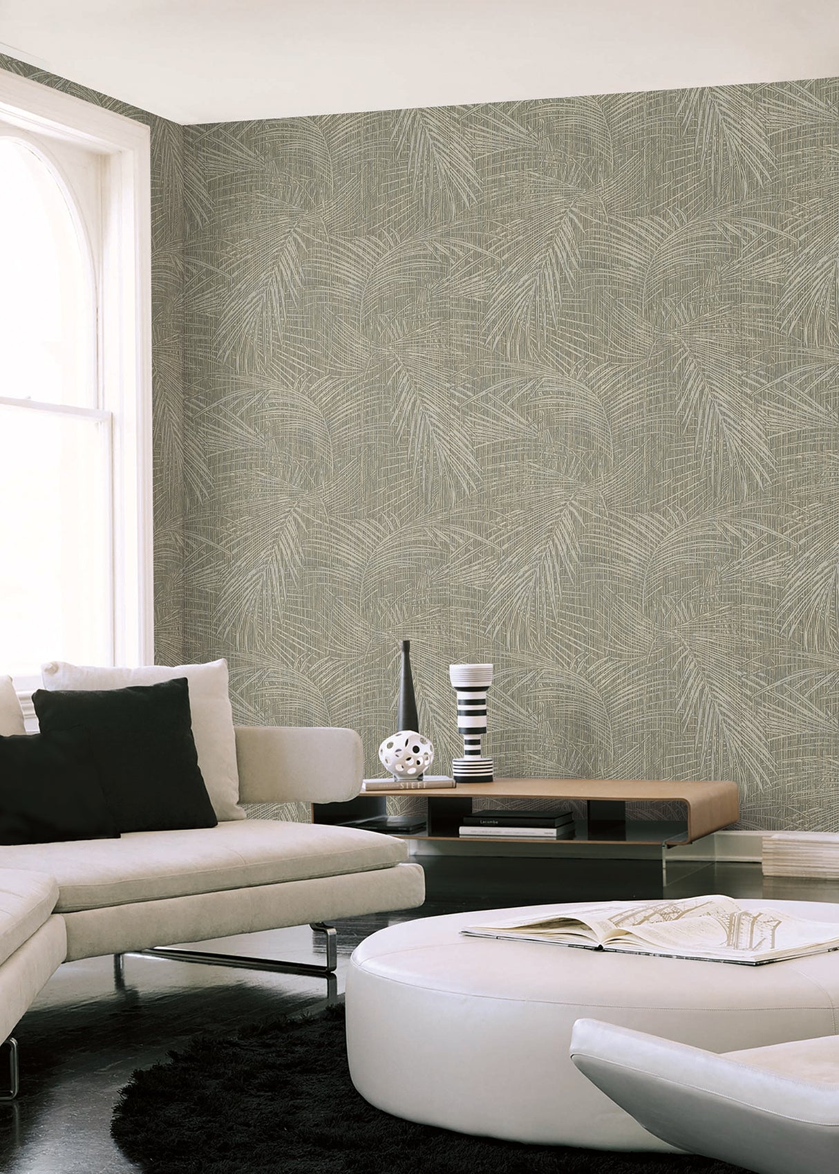 Della Palm Dark Taupe by York Wallcoverings Vinyl on Non Woven Wallpaper – York Wallcoverings SI50612