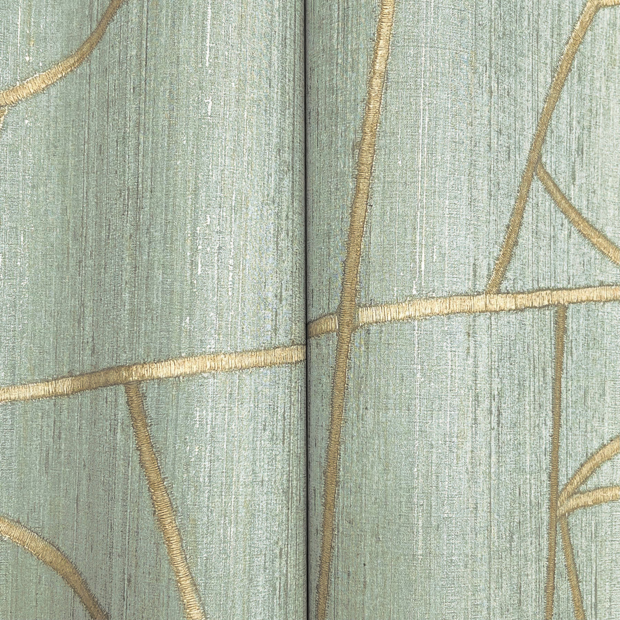 Lisle Lake by York Wallcoverings Geometric Unpasted Vinyl on Non Woven Wallpaper – York Wallcoverings SI6821