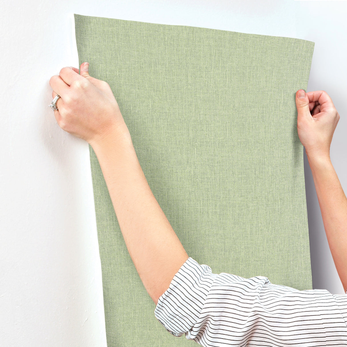 Cromie Green by York Wallcoverings Textured Solid Wallpaper – York Wallcoverings SI6928