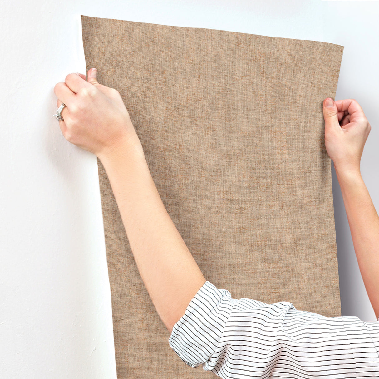 Alma Clay by York Wallcoverings Faux Weave Wallpaper – York Wallcoverings SI7142