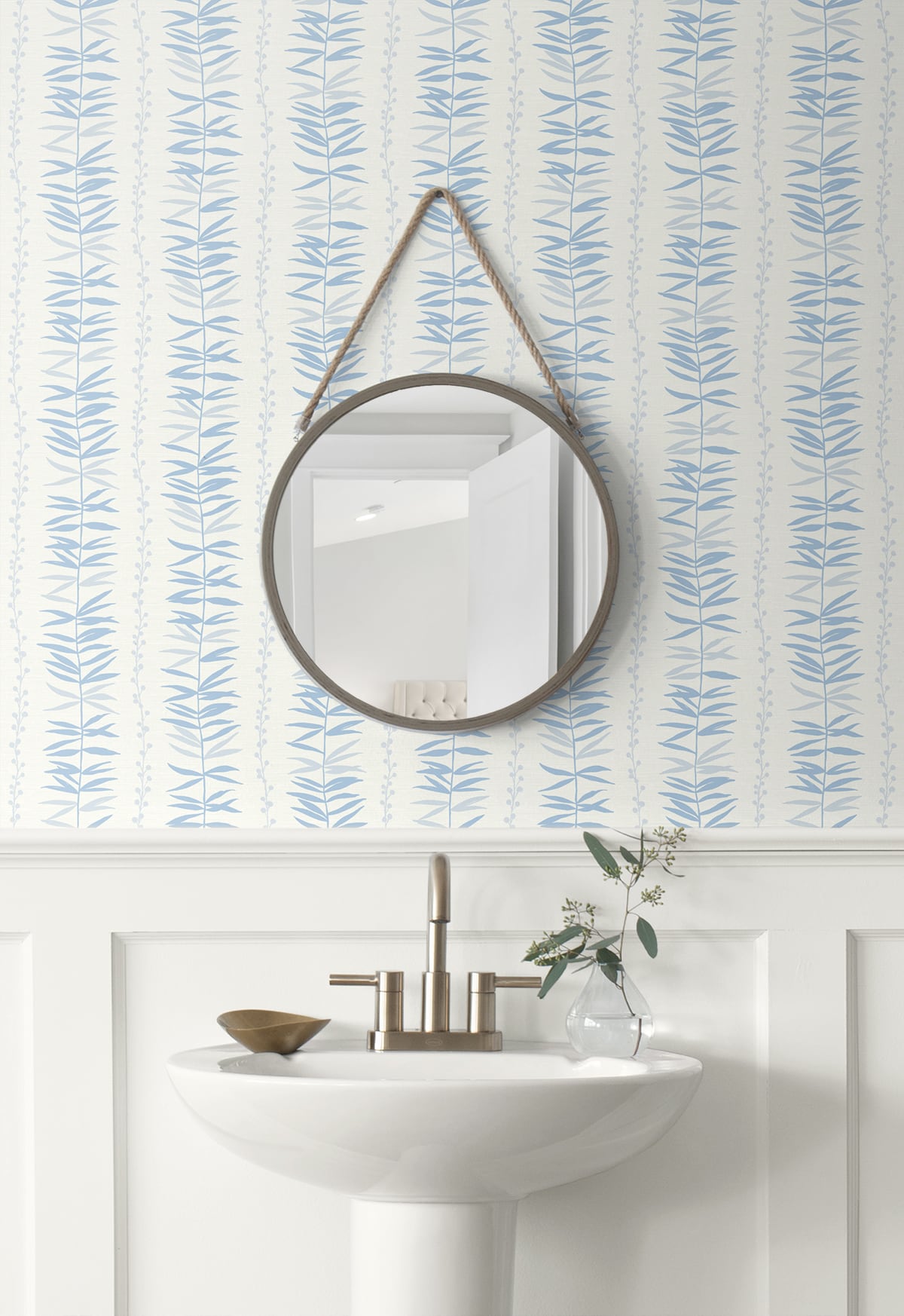 Summer Garland Sky Blue by The Simple Life Botanical Vine Wallpaper – Seabrook Designs SL80502