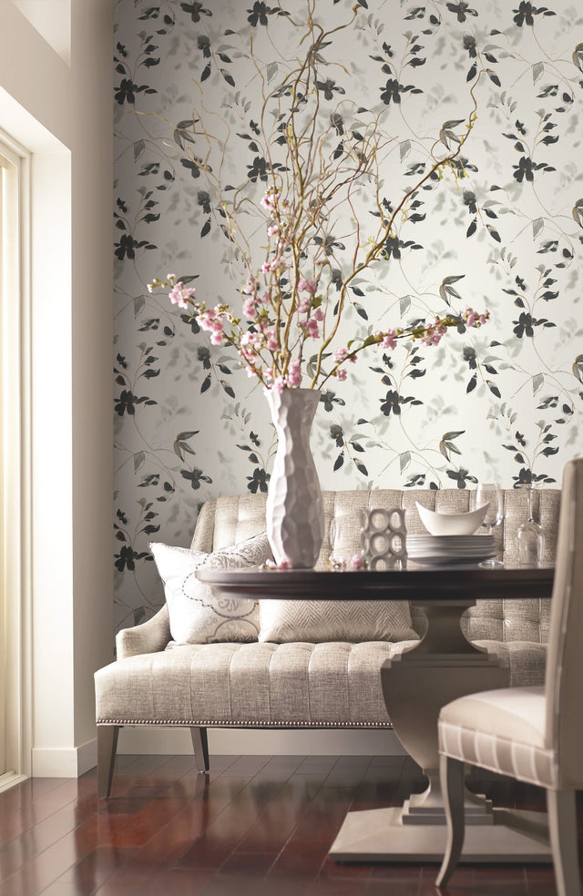 Linden Flower Black Wallpaper with Watercolor Floral Motif - York SO2442