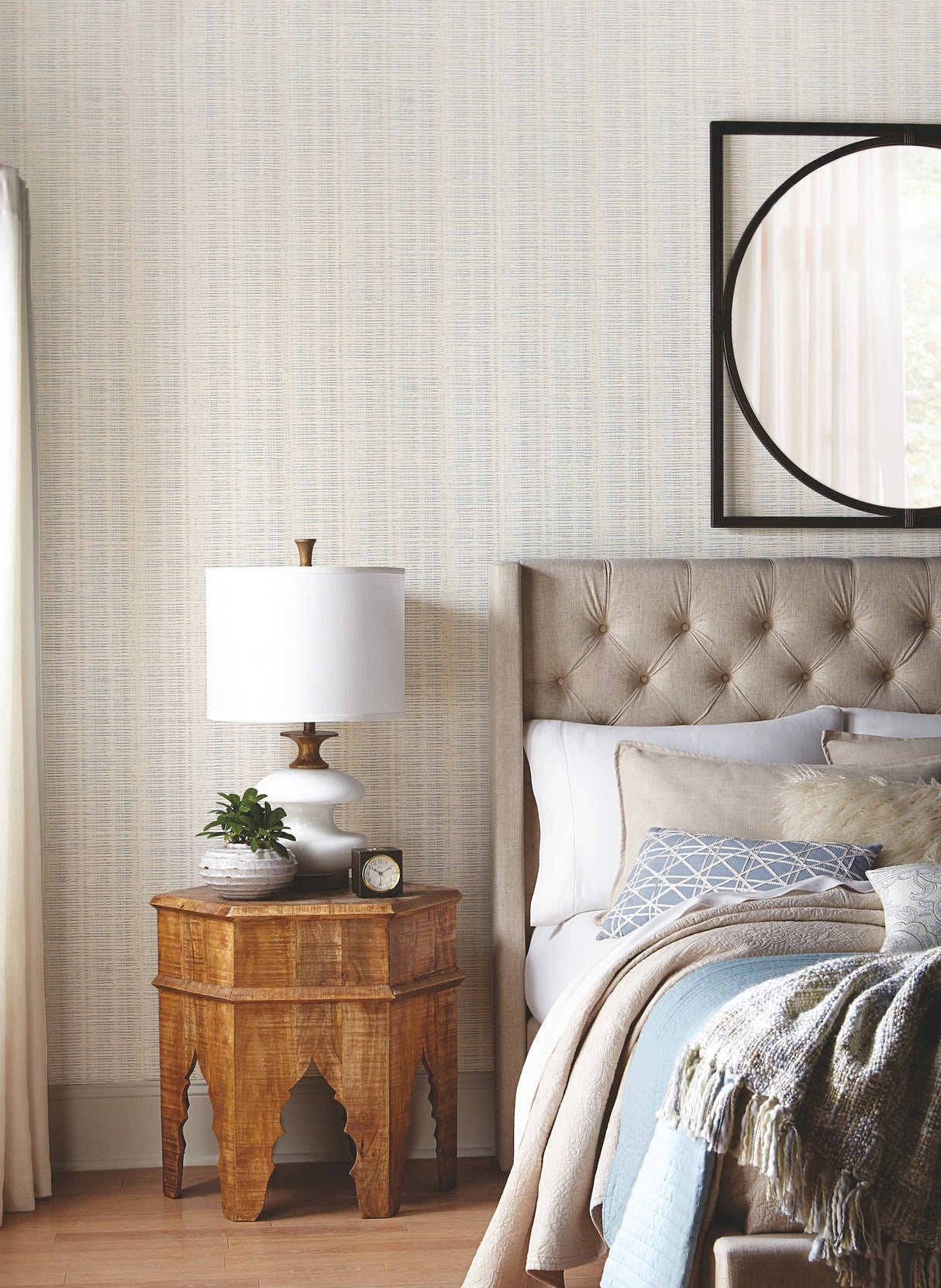Broken Boucle Stripe Putty & Blue Wallpaper with Bohemian Striped Motif - York SR1517