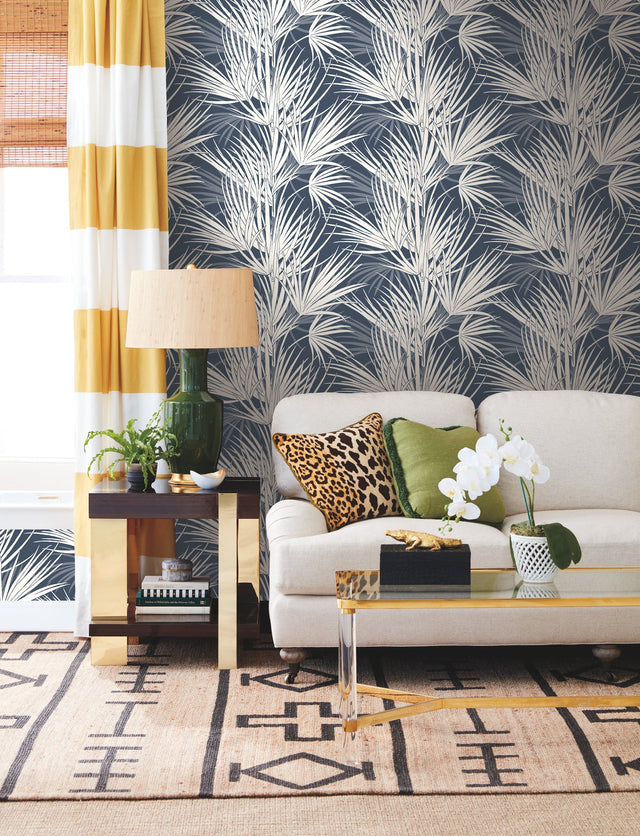 Palmetto Navy & White Wallpaper