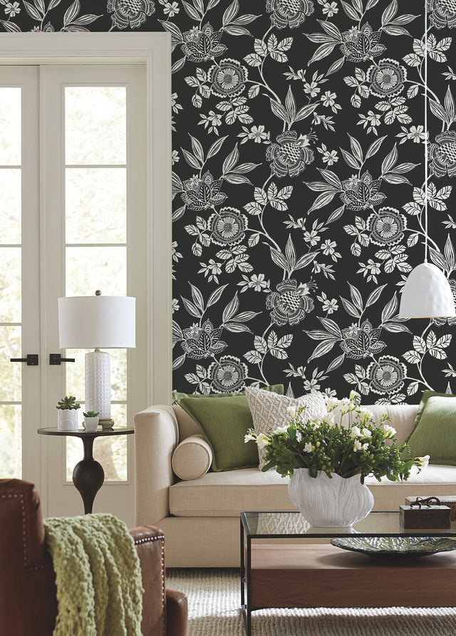 Wood Cut Jacobean Black & White Wallpaper