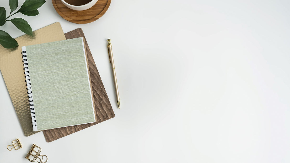 Classic Faux Cucumber Grasscloth Green Textured Peel & Stick Wallpaper with Faux Grasscloth Motif - NuWallpaper SSS6007