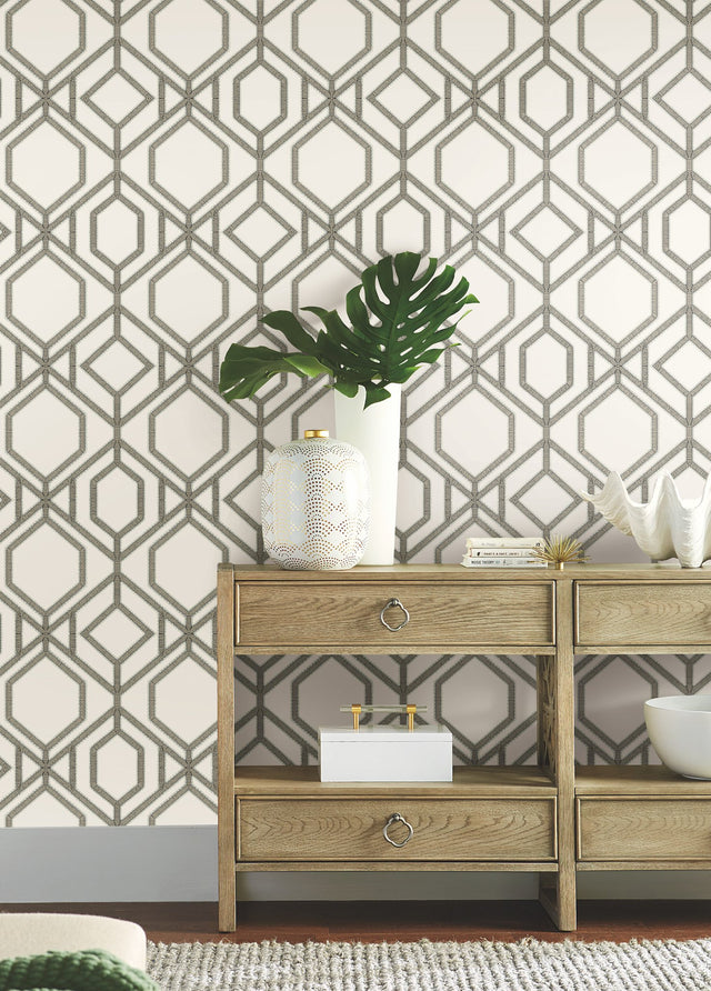Sawgrass Trellis White & Taupe Wallpaper with Geometric Trellis Pattern - York TC2635
