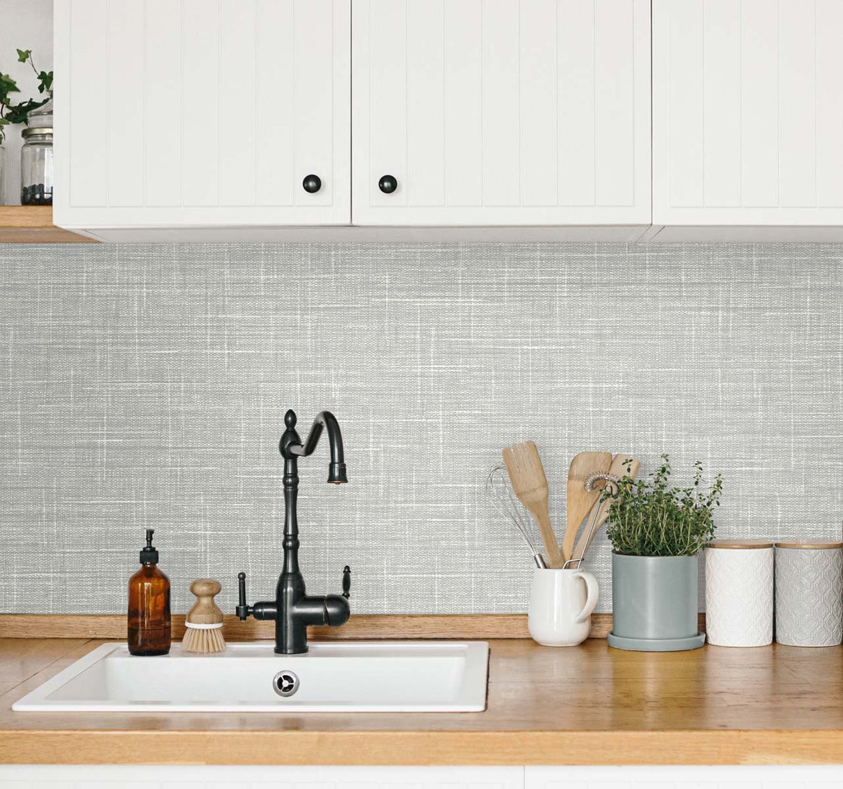 Grasmere Weave Cool Steel by Tedlar Textures Faux Linen Vinyl Wallpaper – DuPont TG60138