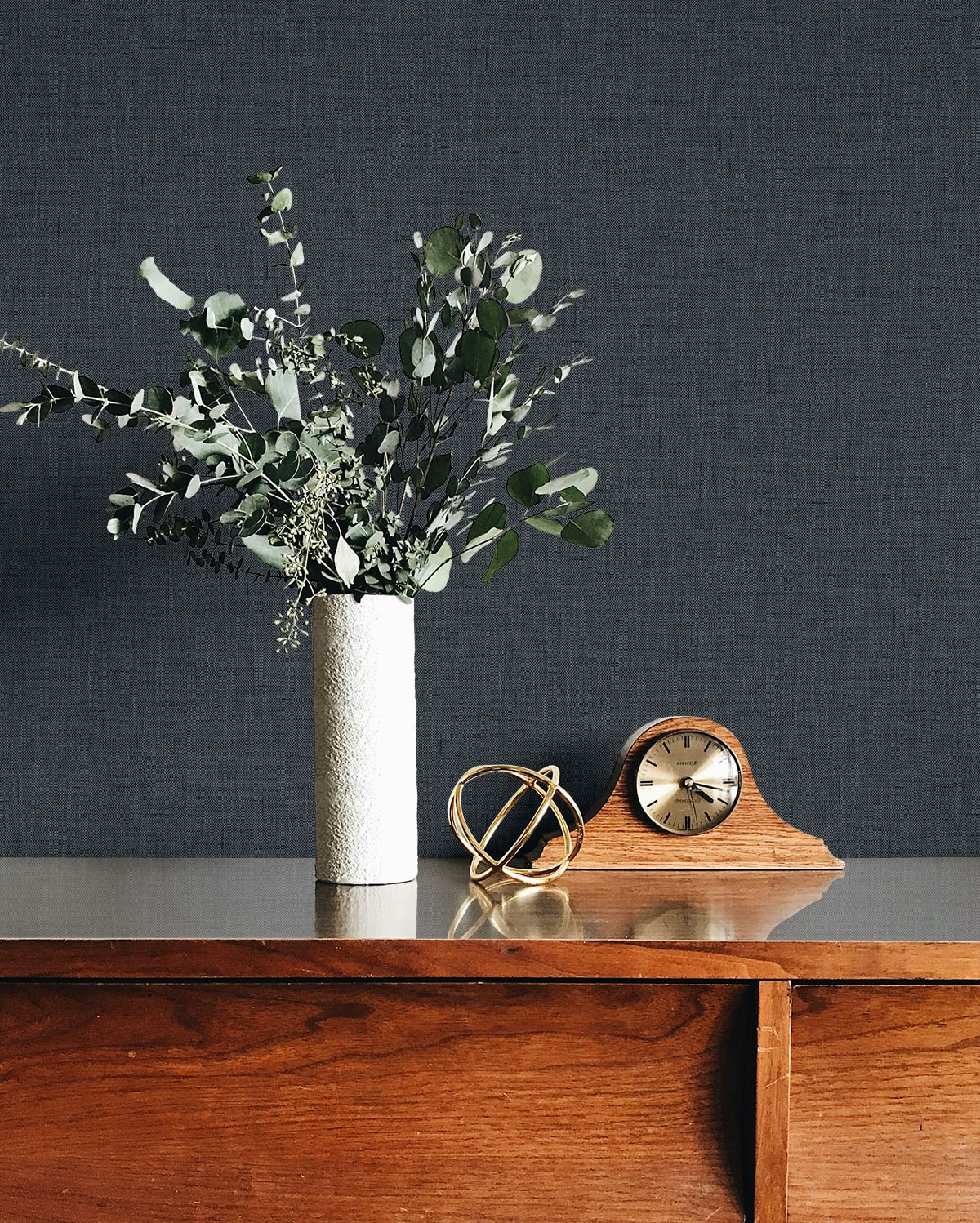 Stretford Linen Jeans by Fibers and Threads Faux Linen Vinyl Wallpaper – Seabrook Designs TH90230
