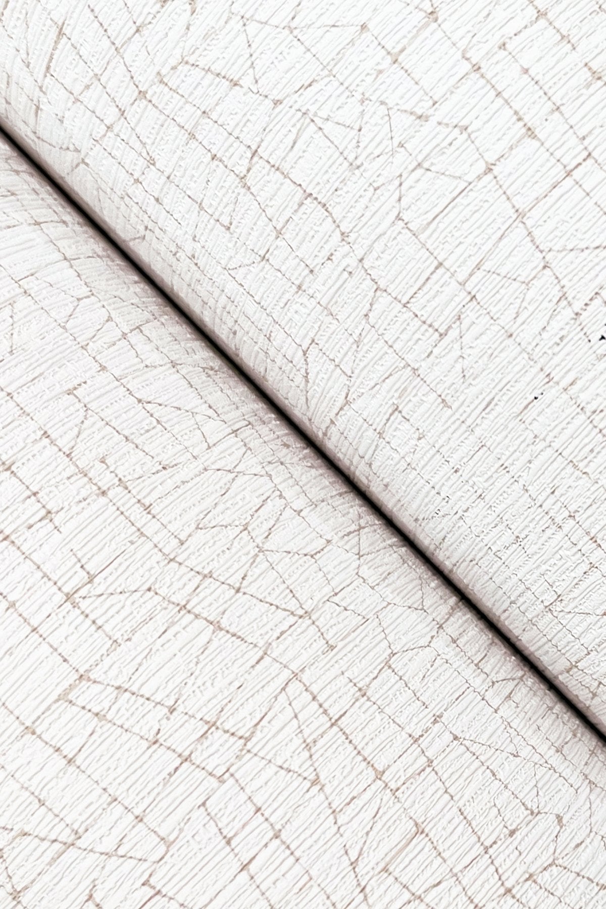 Exchange Pearl Trax White Geometric Industrial Wallpaper - York UD2571N