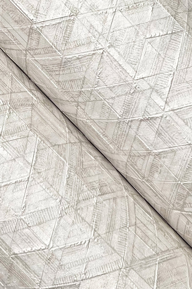 Rune Mother Of Pearl Wallpaper with Modern Geometric Diamond Pattern - York UD2578N