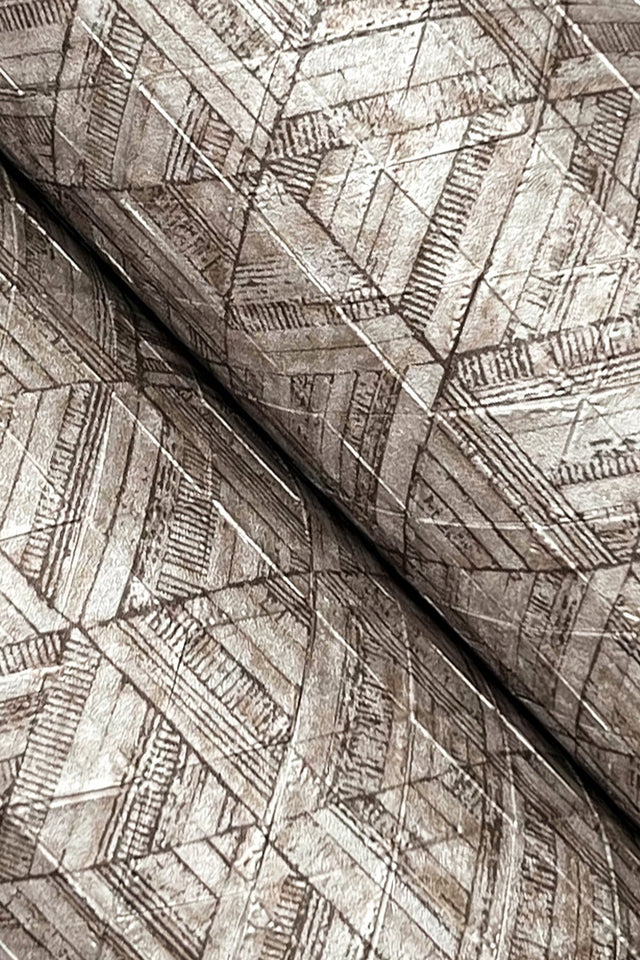 Rune Tortoiseshell Brown Geometric Pearl Vinyl Wallpaper - York UD2582N