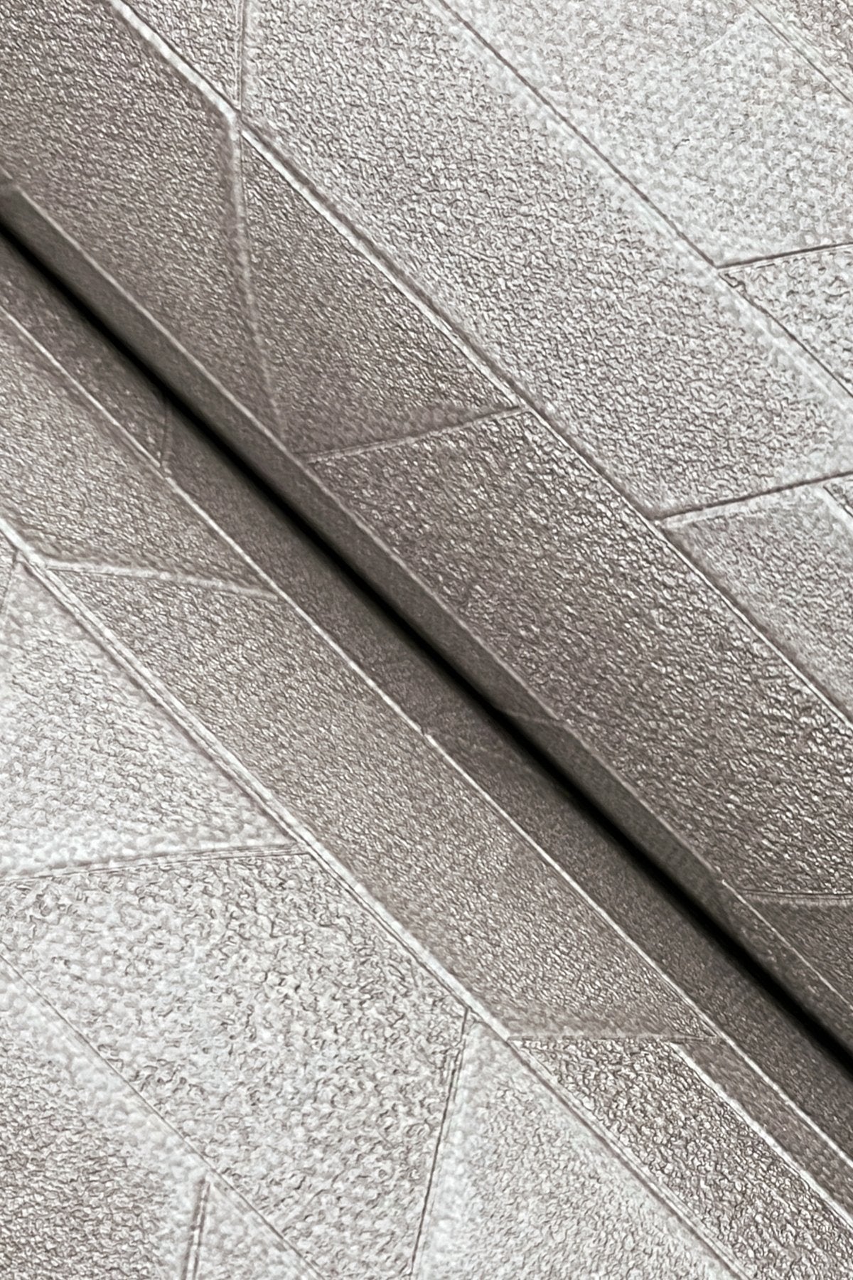 Verge Soapstone Grey Geometric Textured Wallpaper, Pearl Effect - York UD2592N