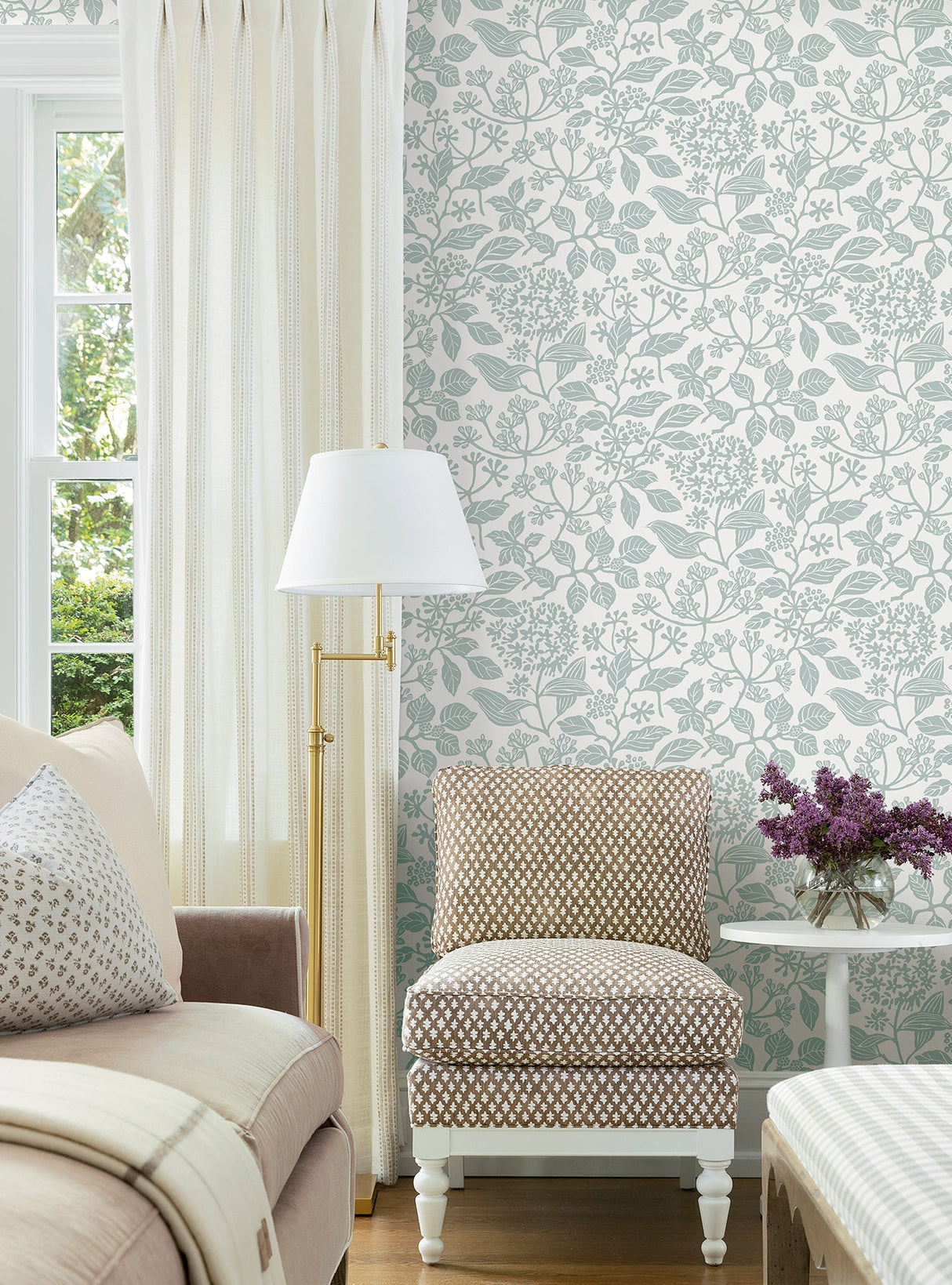 Rowen Light Blue by Antonina Vella Botanical Wallpaper – York Designer Series VP1346