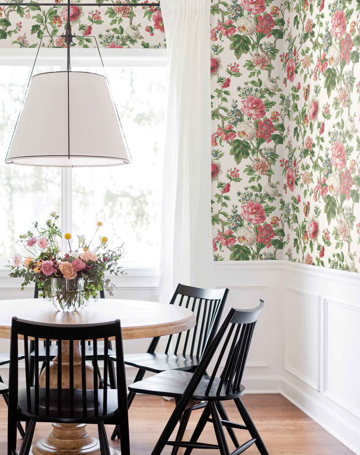 Beatrix Fuchsia by Antonina Vella Vintage Floral Wallpaper – York Designer Series VP1355