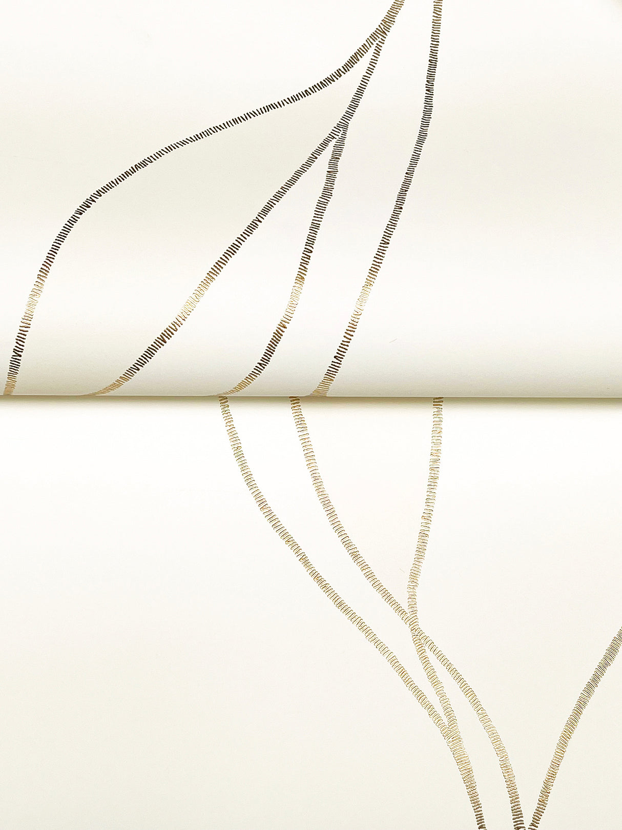 Society Hill White by Ronald Redding Abstract Leaf Wallpaper – York Designer Series VR1546