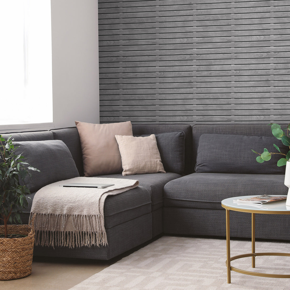 Horizontal Wood Slate Gris by Veer Decor Textured Faux Wood Wallpaper – Veer Decor VRAR09-608