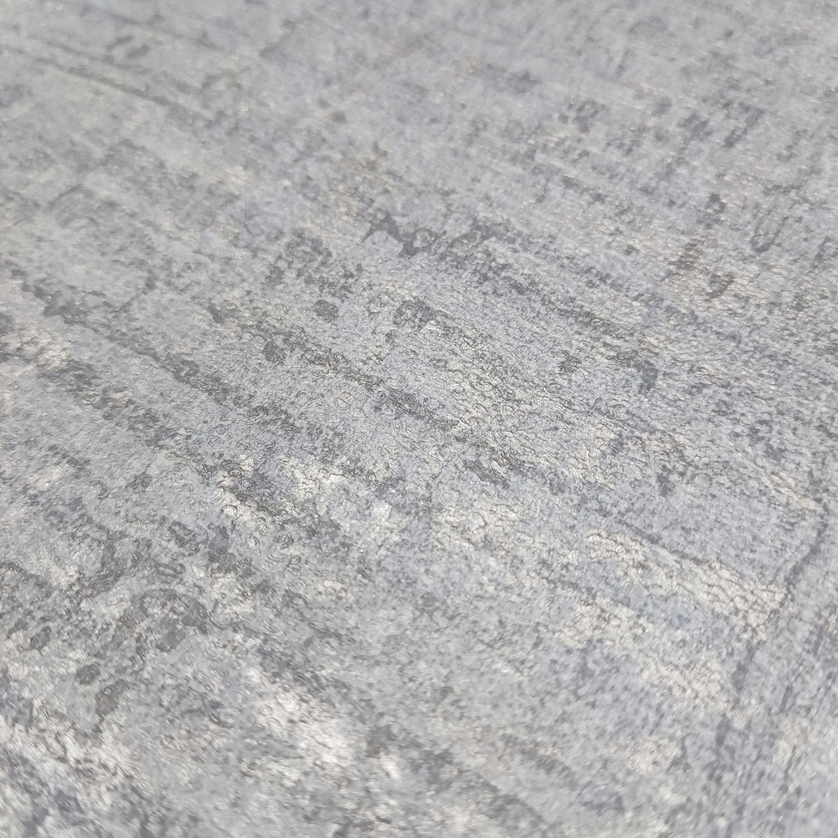 Makoba Dark Gray by Veer Decor Horizontal Texture Wallpaper – Veer Decor VRNO19-823