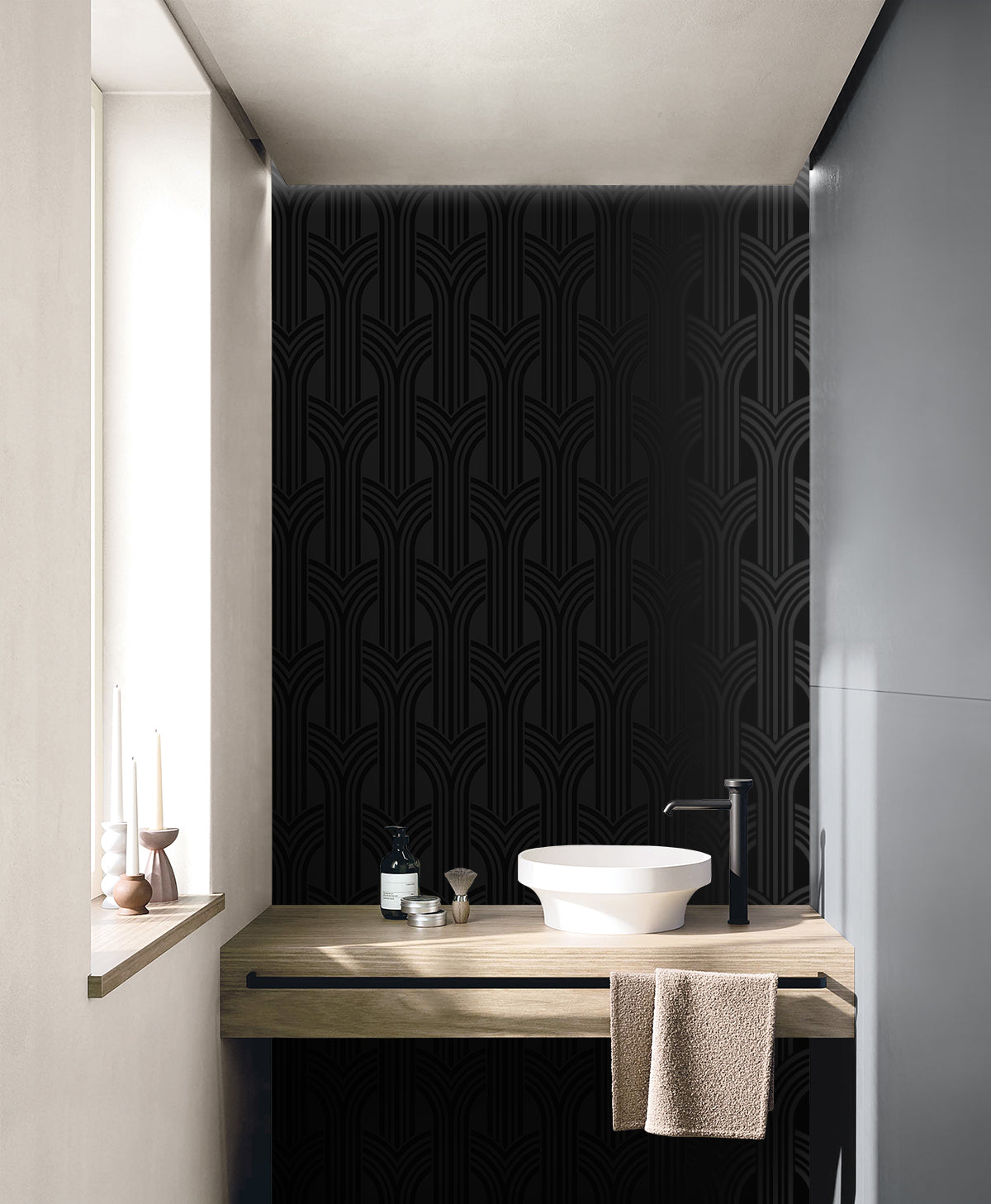 Hendrix Arches Carbon & Metallic Black by Piano Geometric Wallpaper – Seabrook Designs WH40040