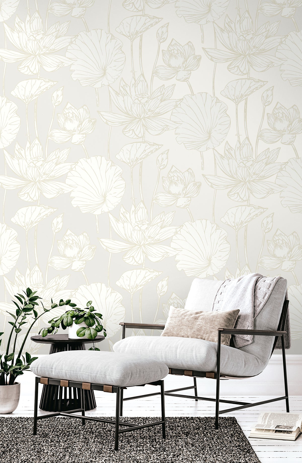 Viola Floral Metallic Coconut & Cream by Piano Contemporary Metallic Floral Wallpaper – Seabrook Designs WH40703