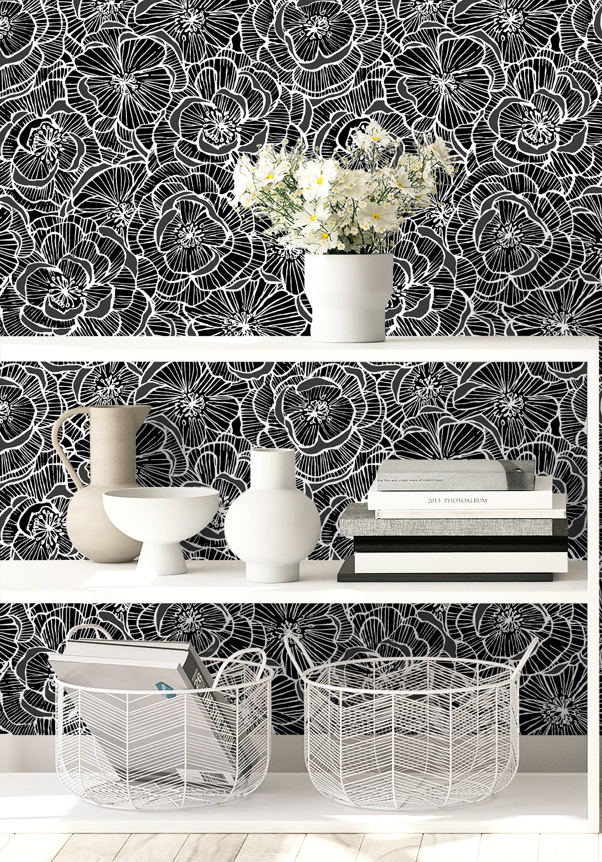 Alejandra Floral Metallic Charcoal & Black by Piano Contemporary Floral Wallpaper – Seabrook Designs WH40800