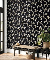 Allegra Branches Jet Black & Metallic Gold by Piano Botanical Metallic Wallpaper – Seabrook Designs WH41005