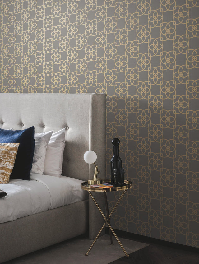 Serendipity Grey & Gold Metallic Geometric Wallpaper with Interlocking Petal Lattice - York Y6200204